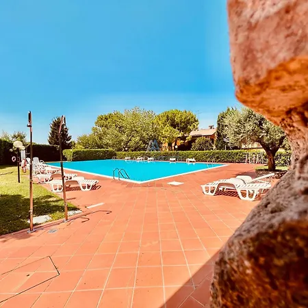 Mercury - Vista Con Piscina Lägenhet *