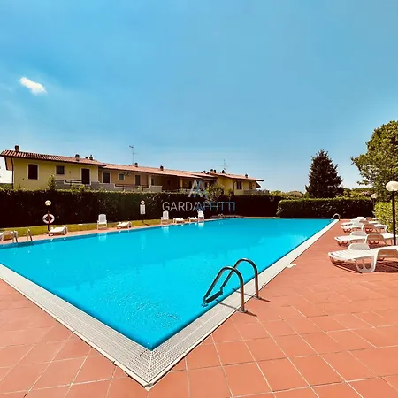 Mercury - Vista Con Piscina * Sirmione
